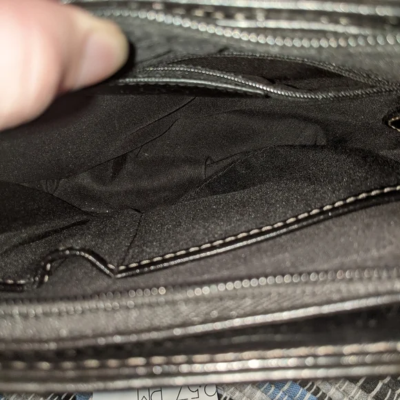 Nine&Co Black Shoulder Bag Black Leather - Picture 7 of 11